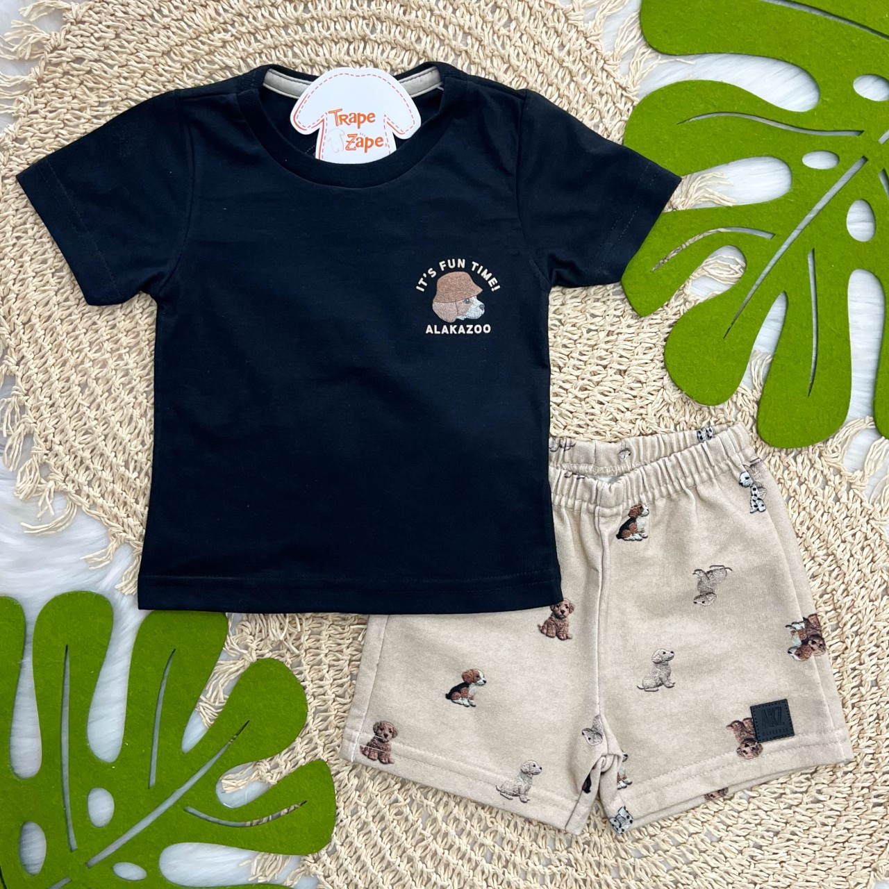  Conj. Camiseta It's Fun Time! e Bermuda - Preto